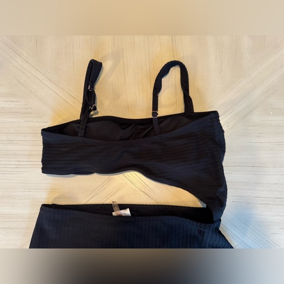 Shade & Shore Women's Ribbed Cut Out One Piece Swimsuit - Size Small - EUC! - Picture 10 of 14